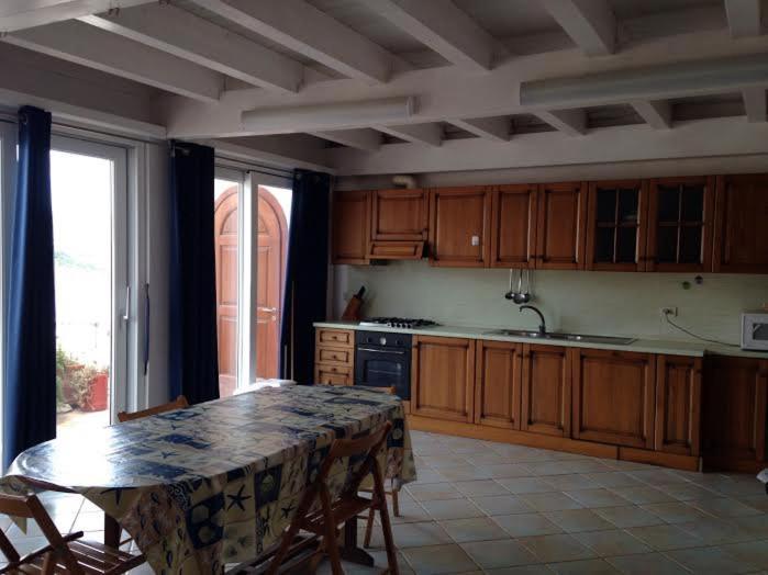 Agenzia Isotur Nontiscordardime Apartman Ponza Kültér fotó